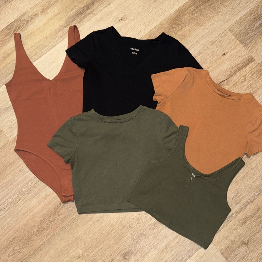 **DONATING 2/14** Wild Fable and Forever 21 Top Bundle